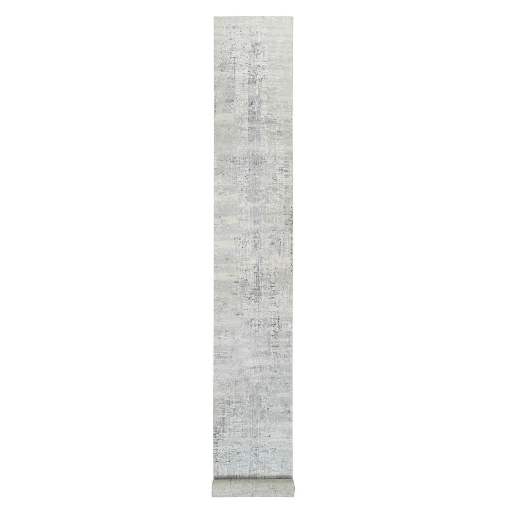 R64138%20001