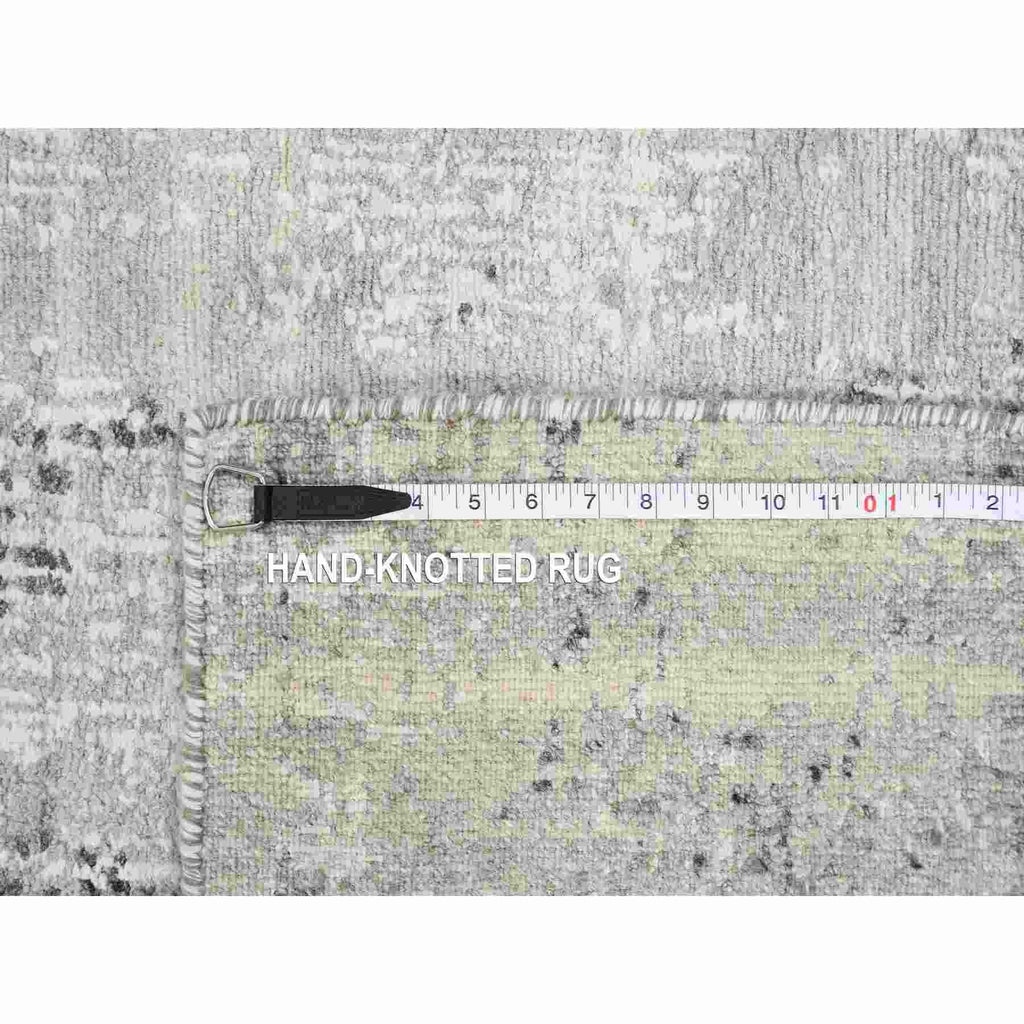 R64139%20008
