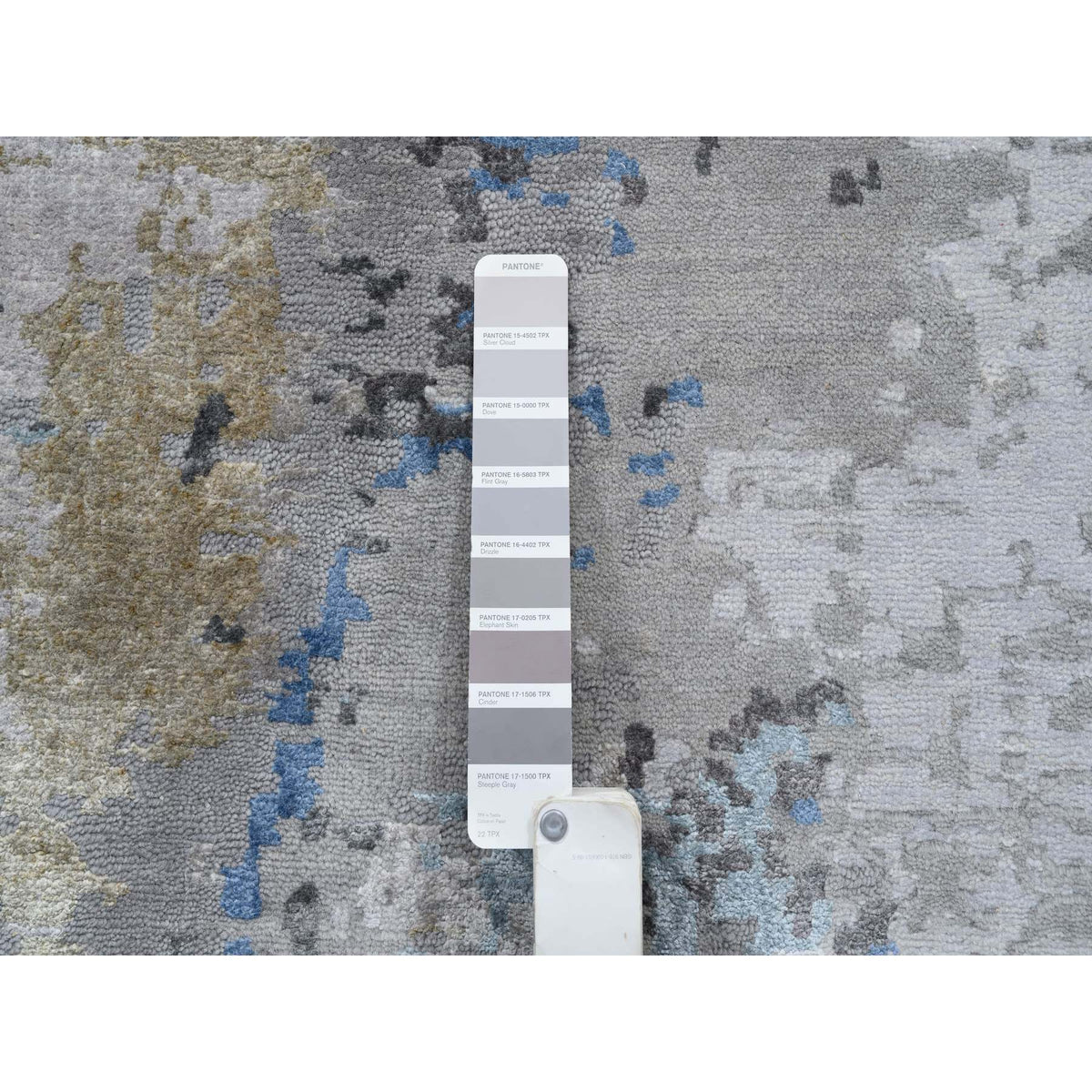 R64184%20008