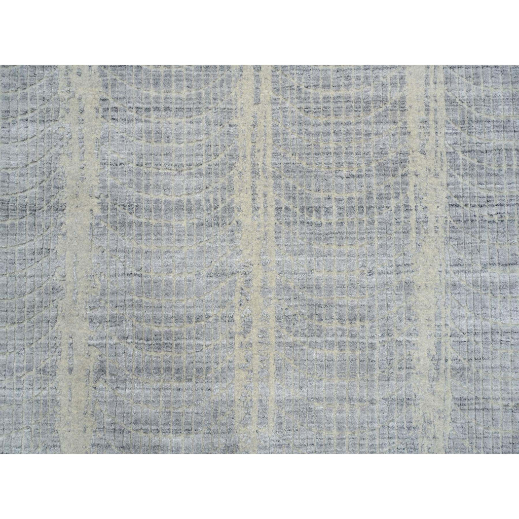 R64309%20009
