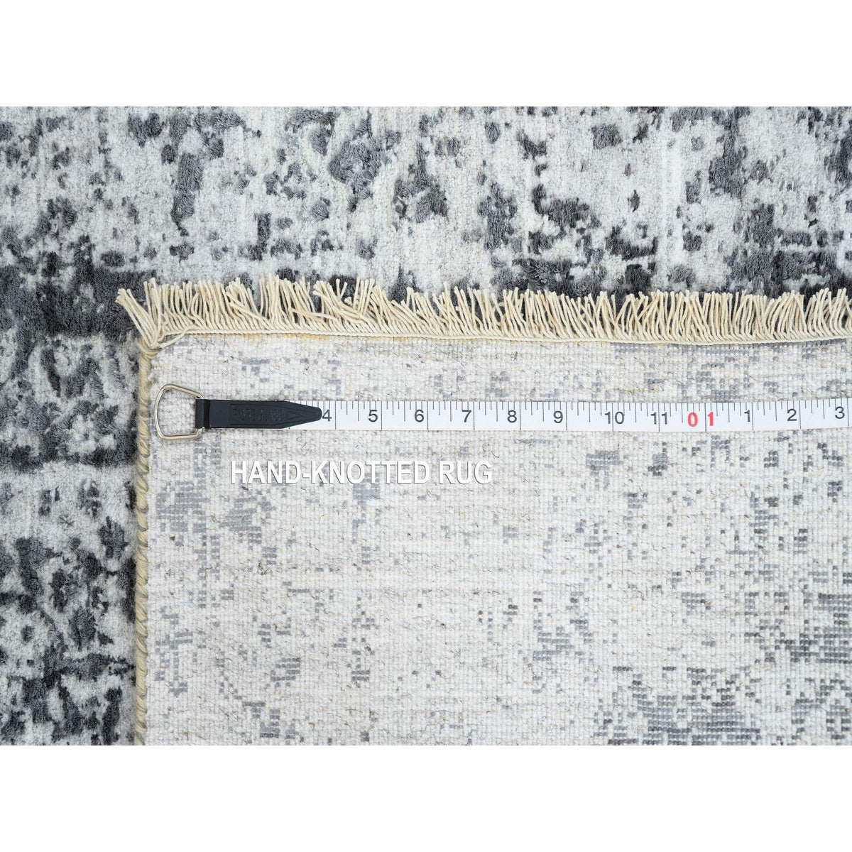R64324%20008
