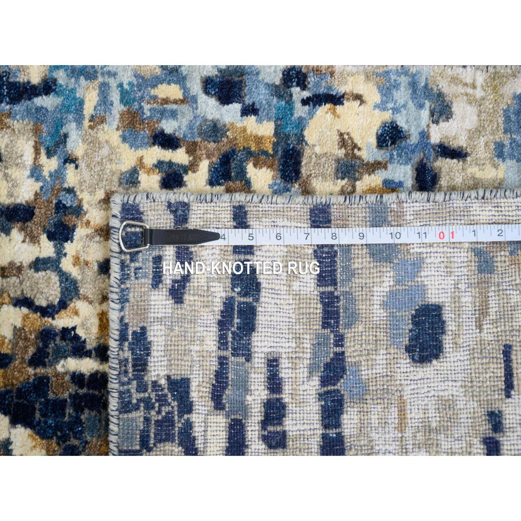 R64370%20008