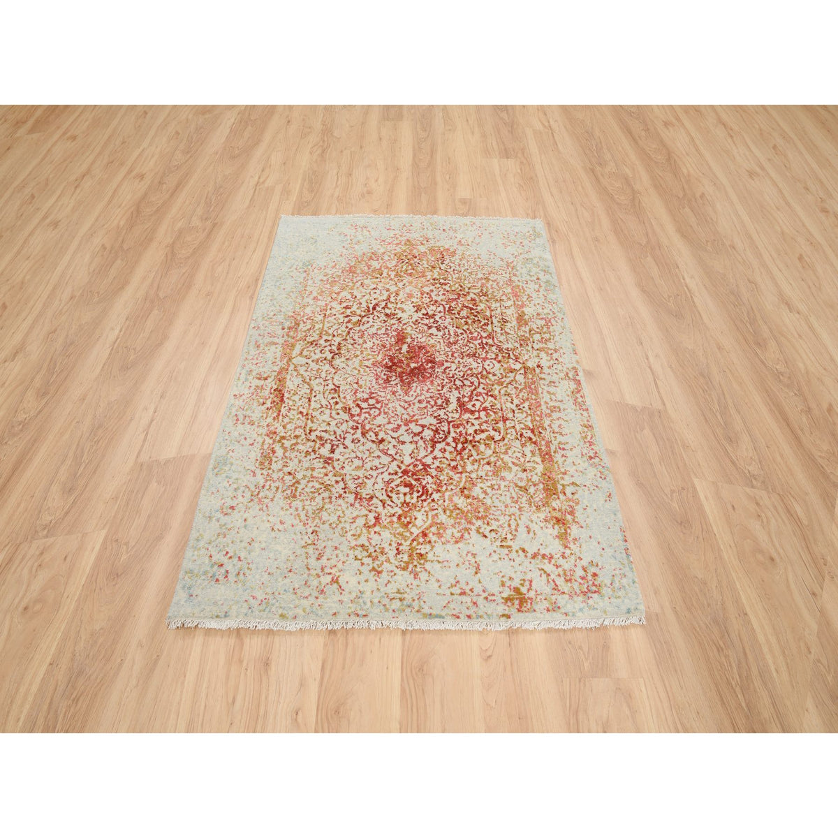 R64561%20002