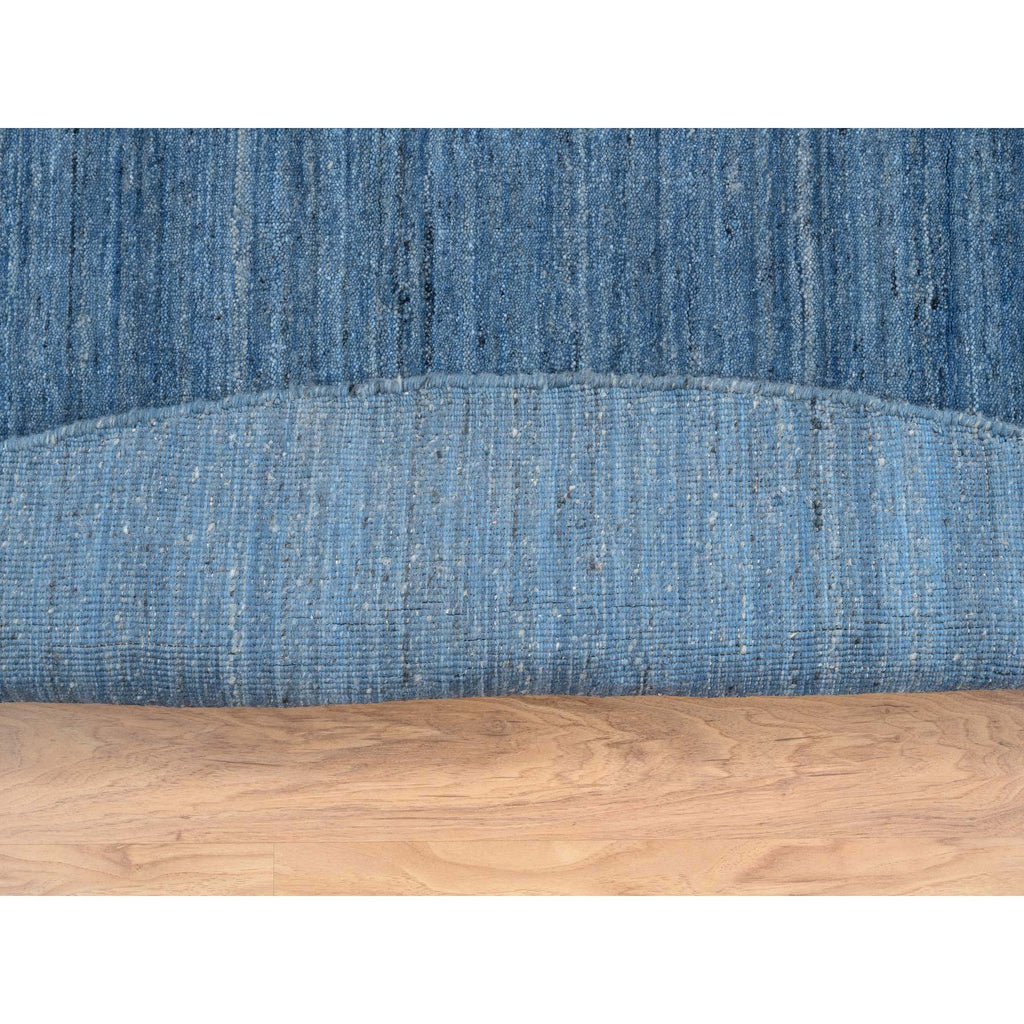 R64570%20005