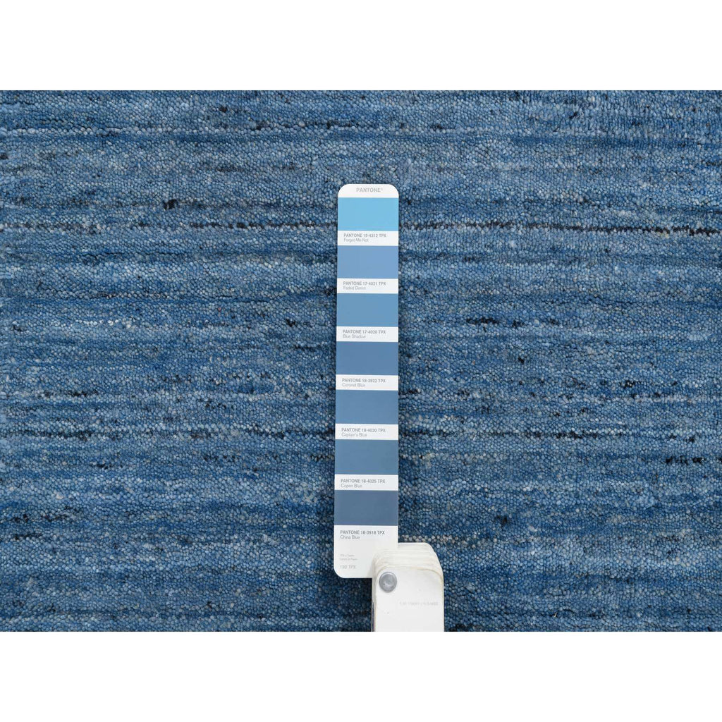 R64582%20004