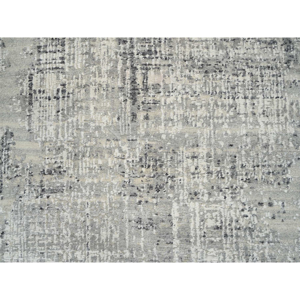 R64688%20009