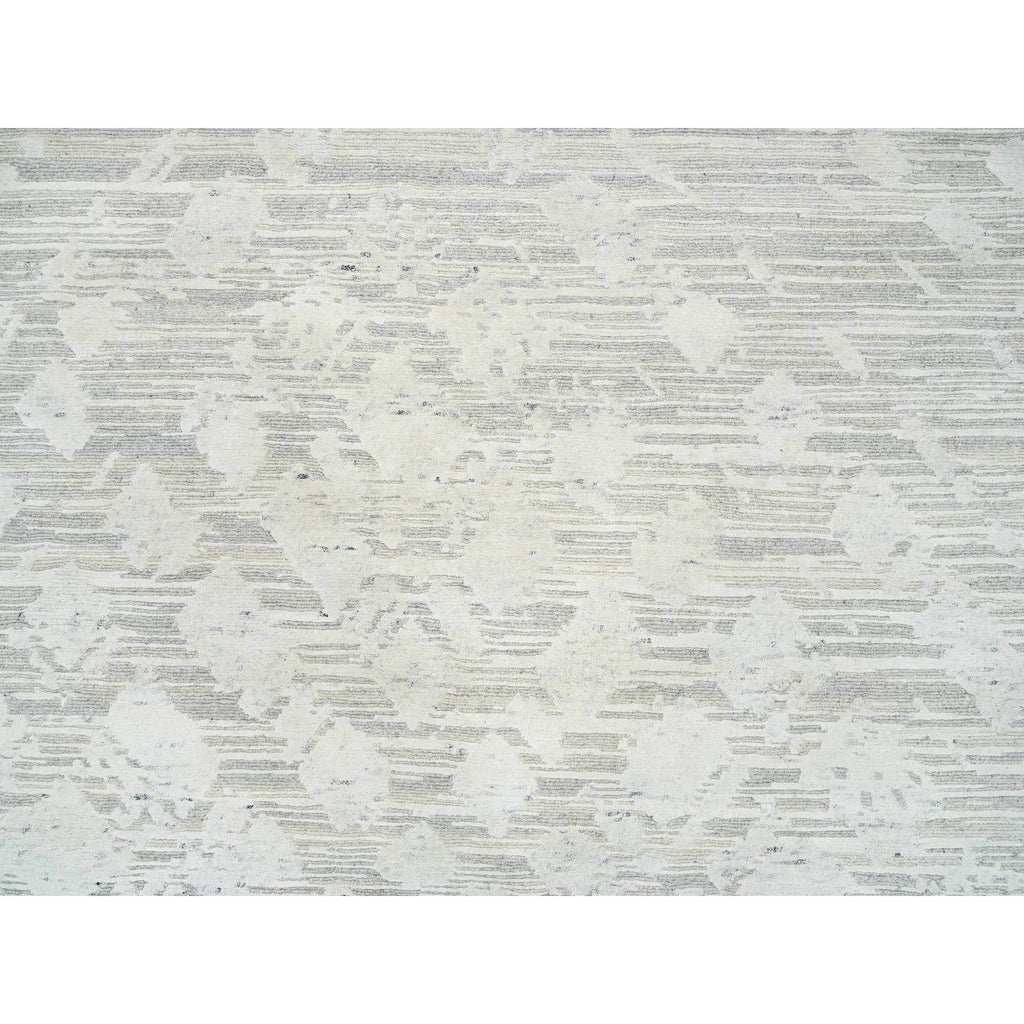 R64709%20009