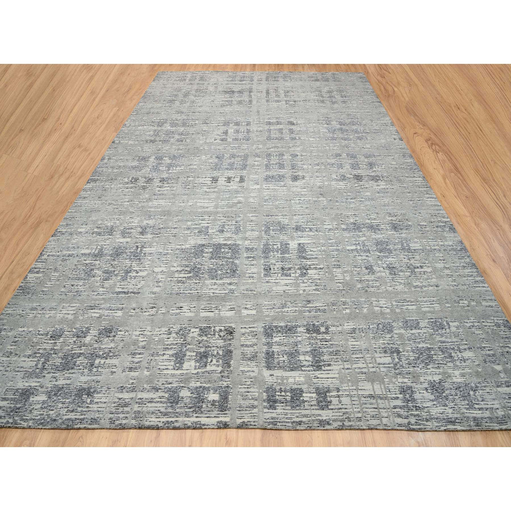 R64715%20003