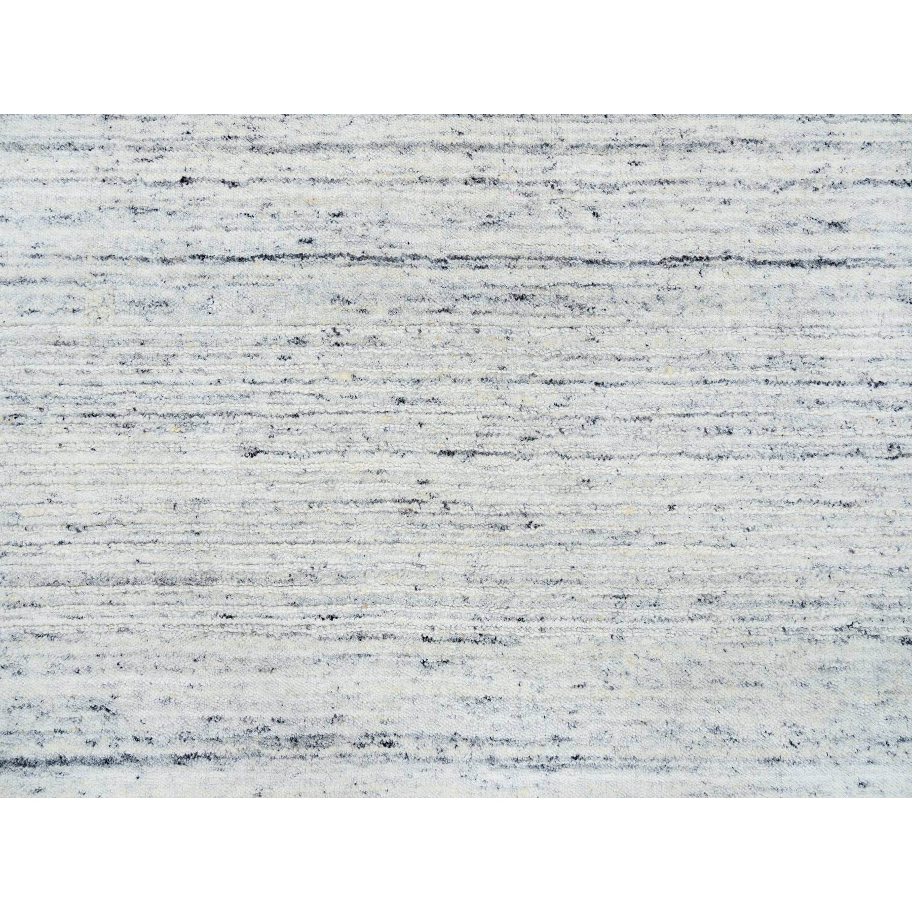 R64779%20005