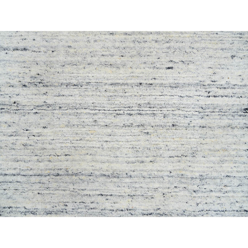 R64787%20005
