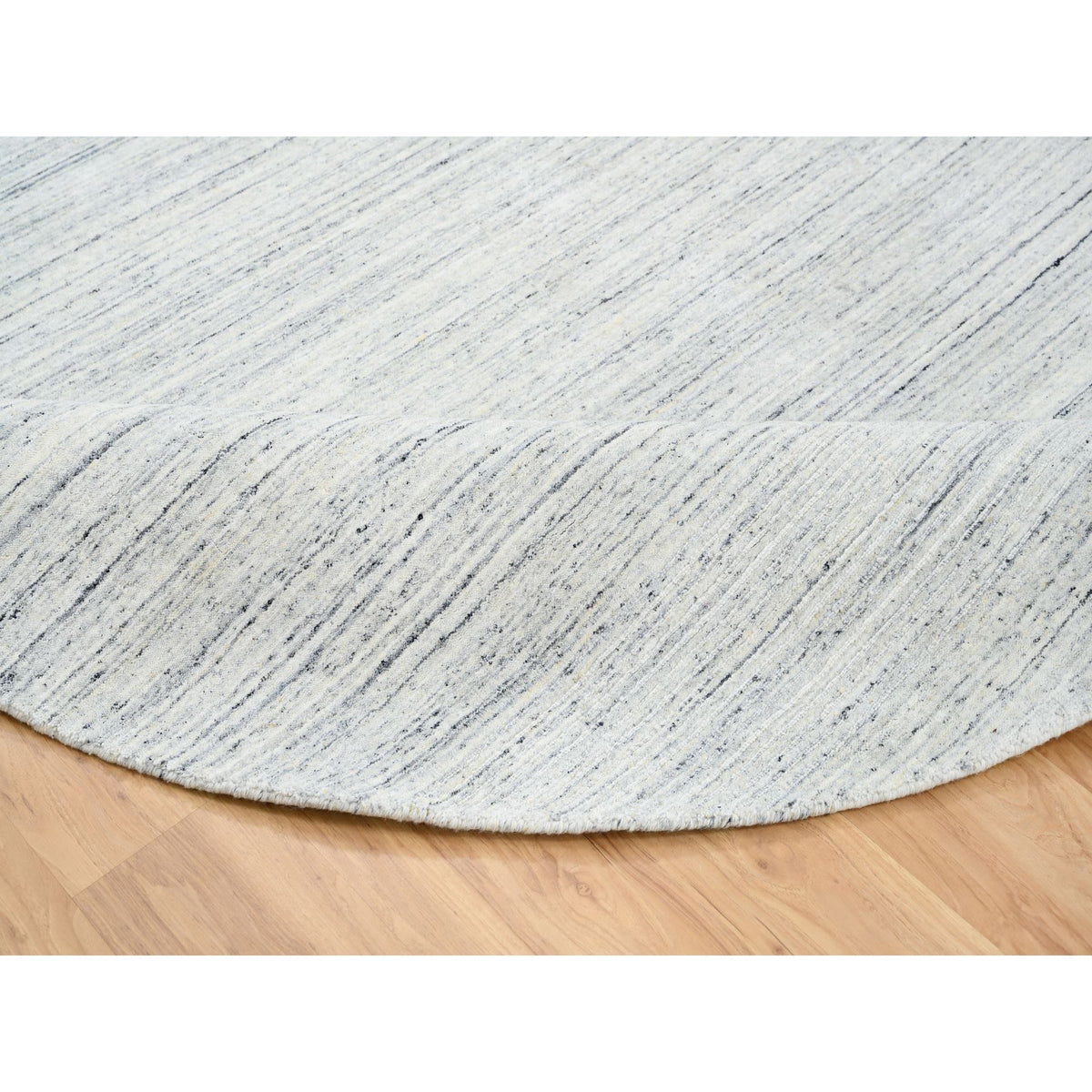 R64794%20007