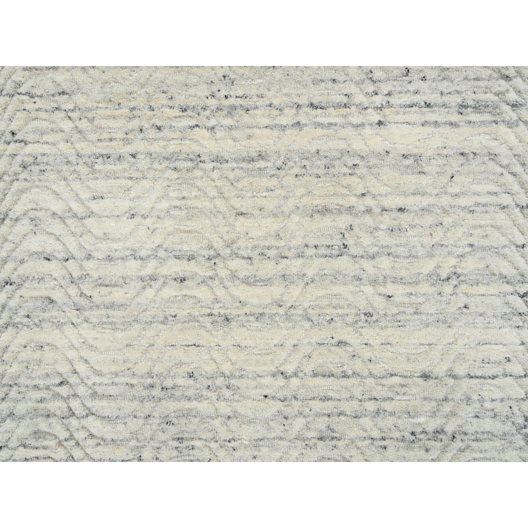 R64826%20005