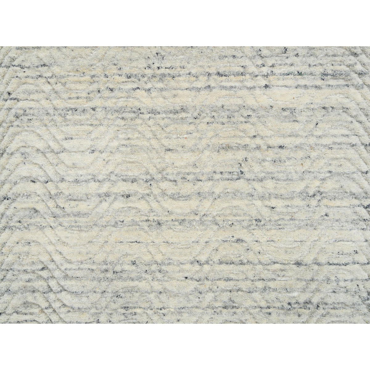 R64826%20005