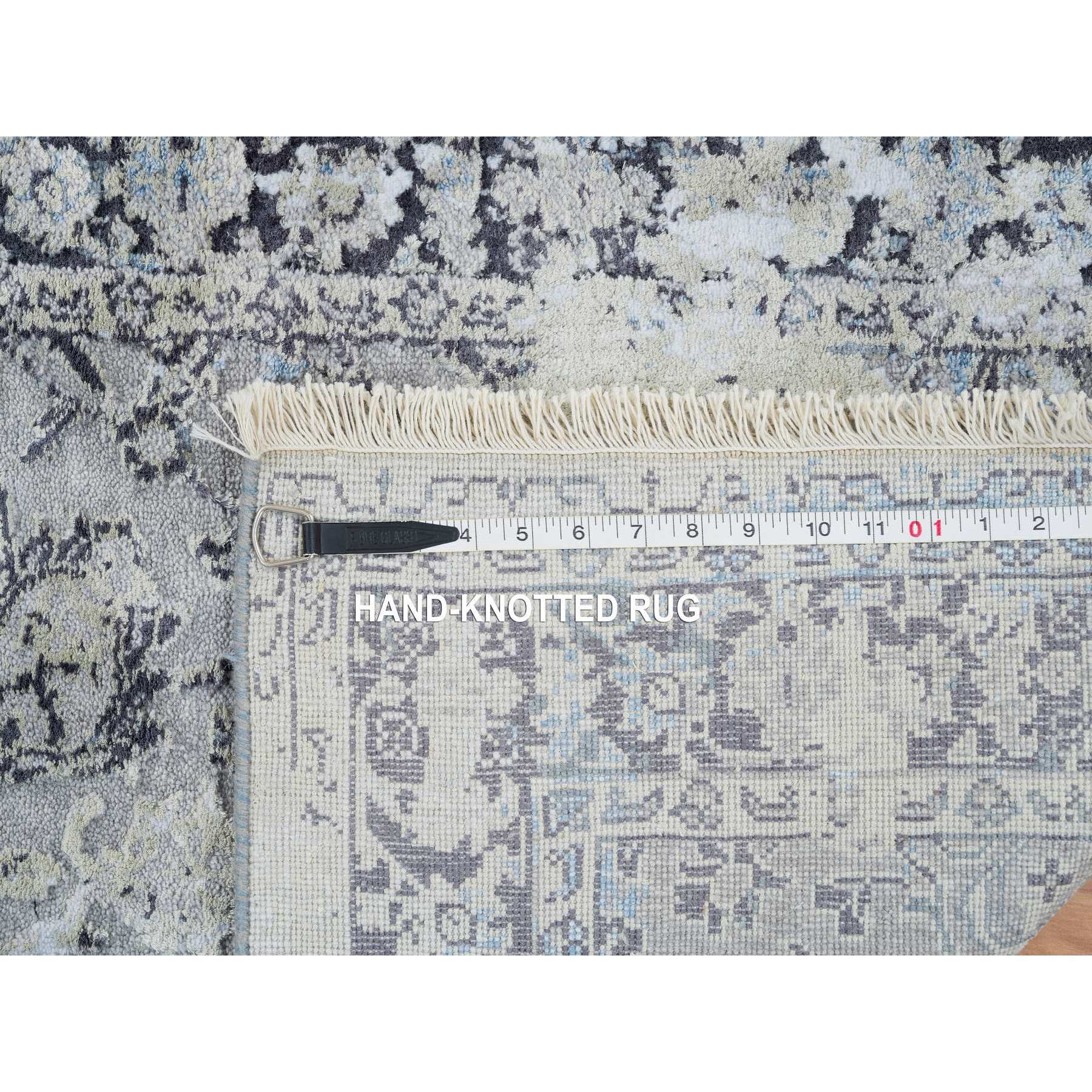 R64828%20008