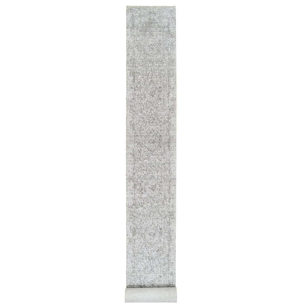 R64844%20001
