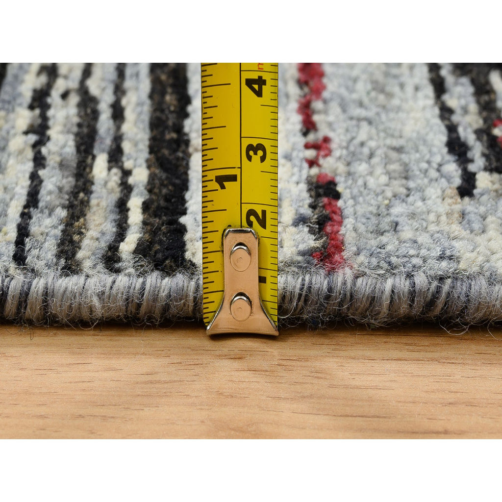 R64866%20011