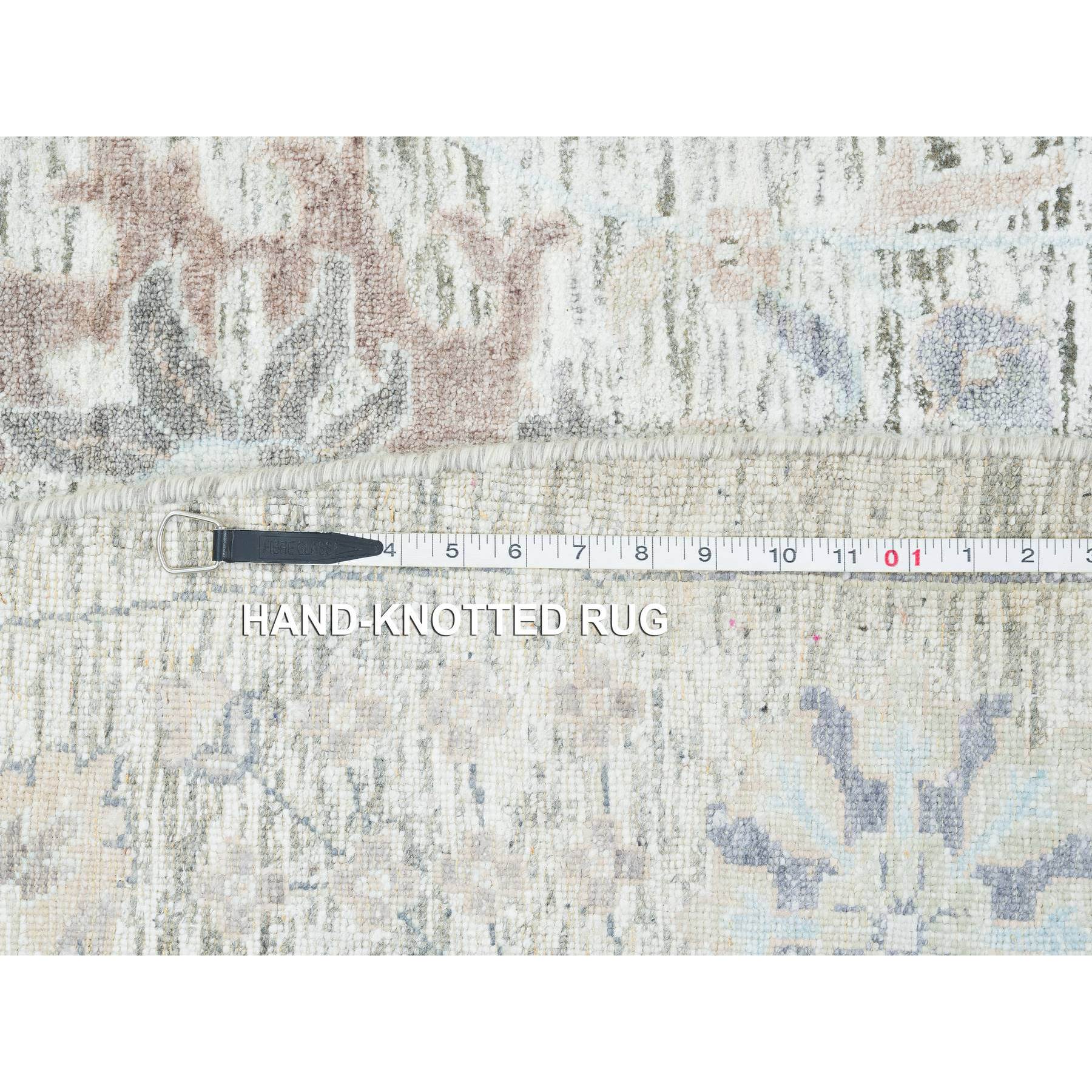 R64911%20012