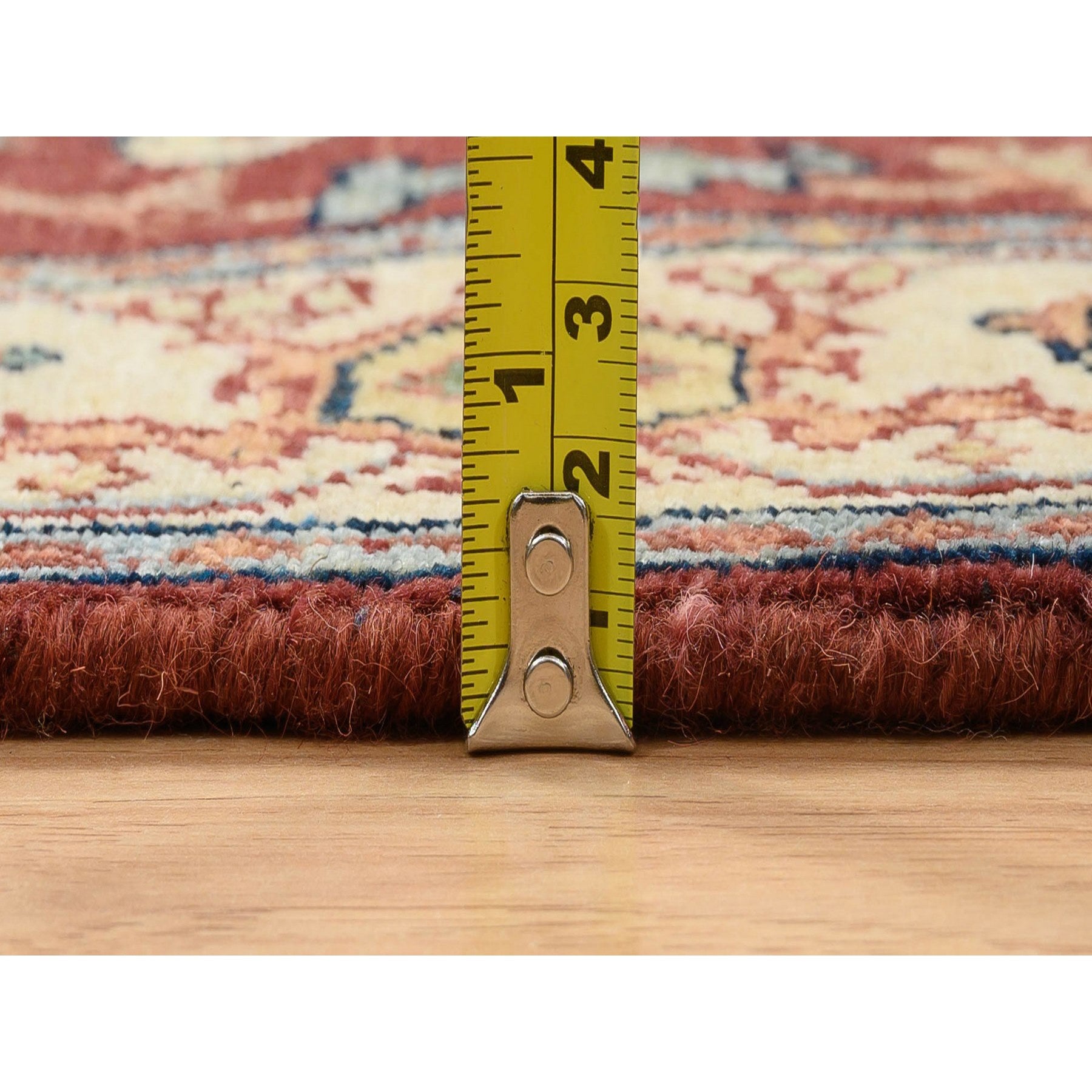 R64970%20007