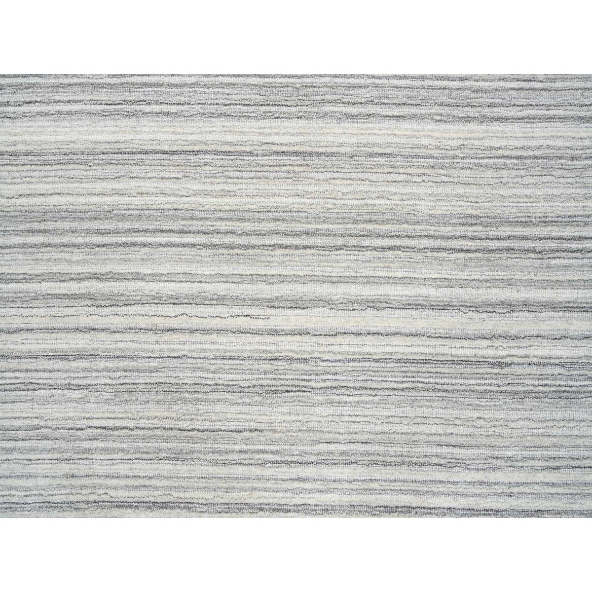 R64982%20009