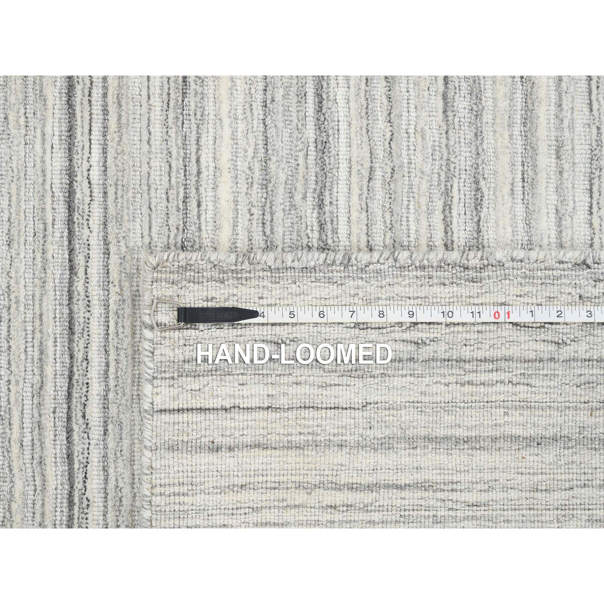 R64986%20008