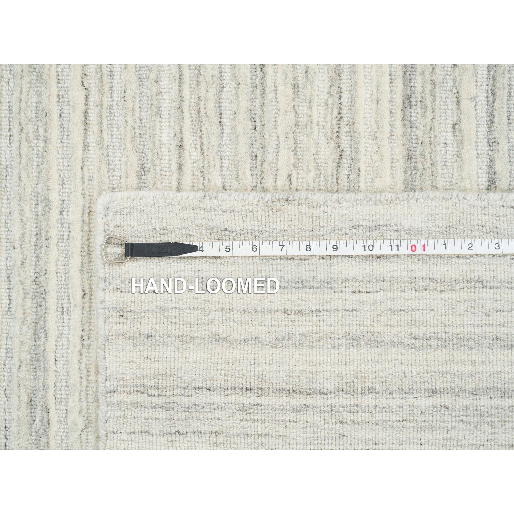 R64994%20012