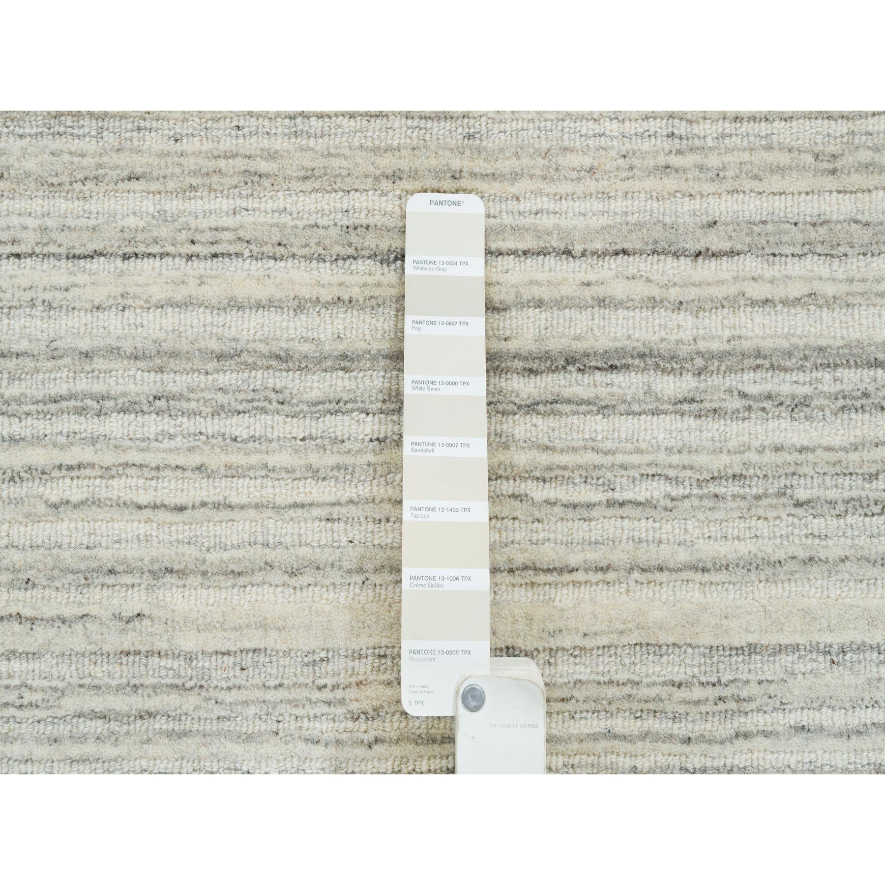 R65013%20004