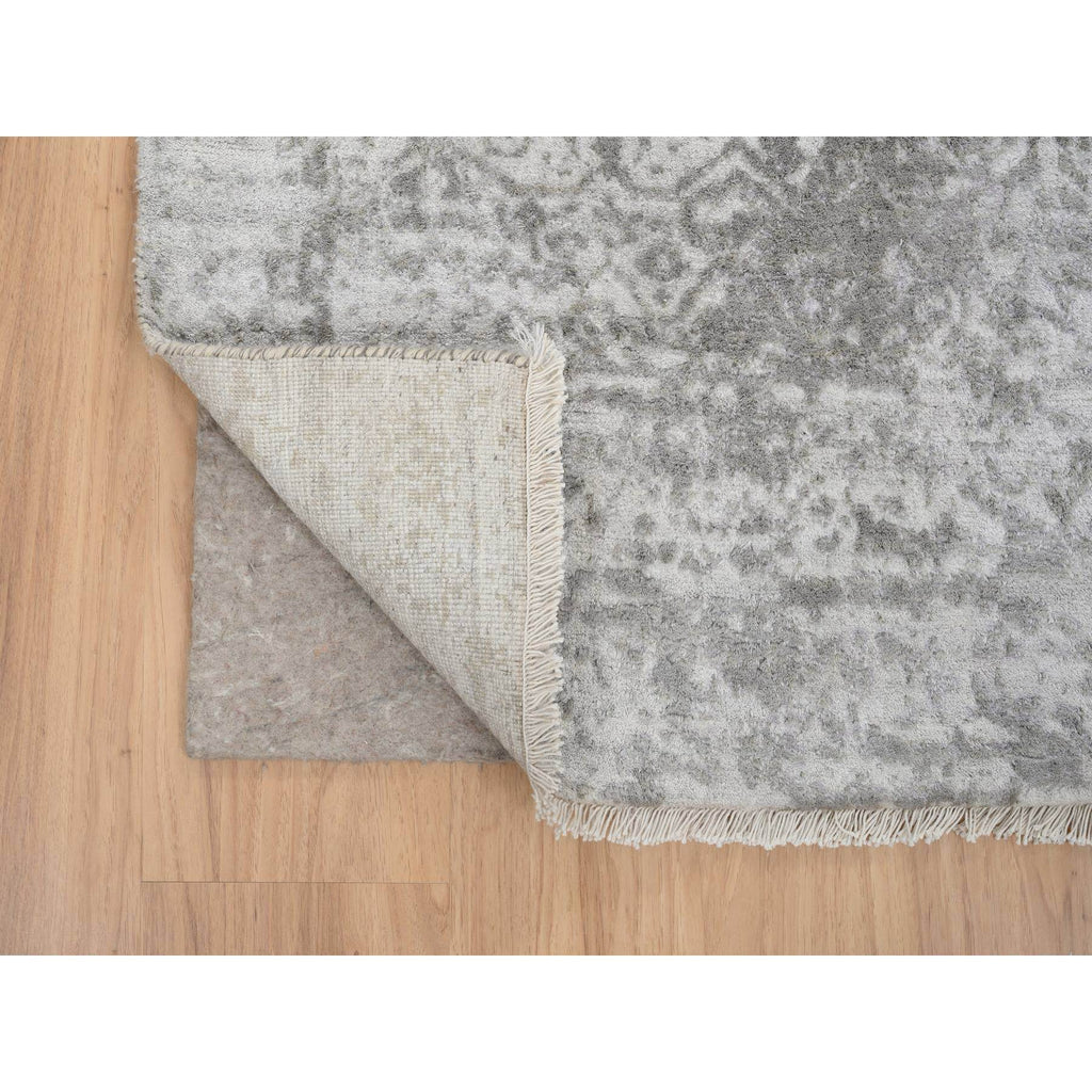 R65021%20003