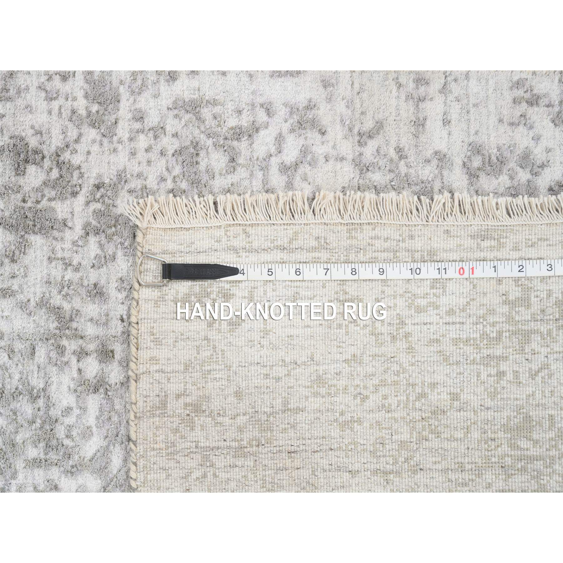 R65022%20008
