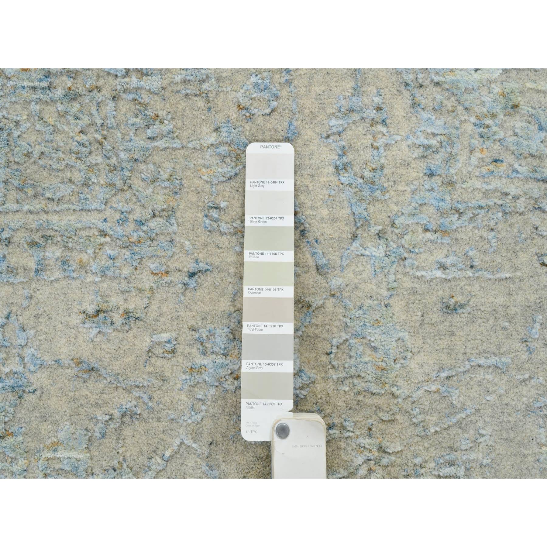R65032%20008