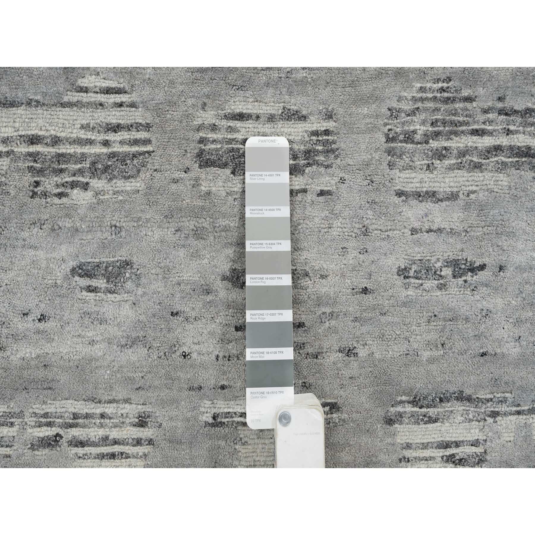 R65157%20004