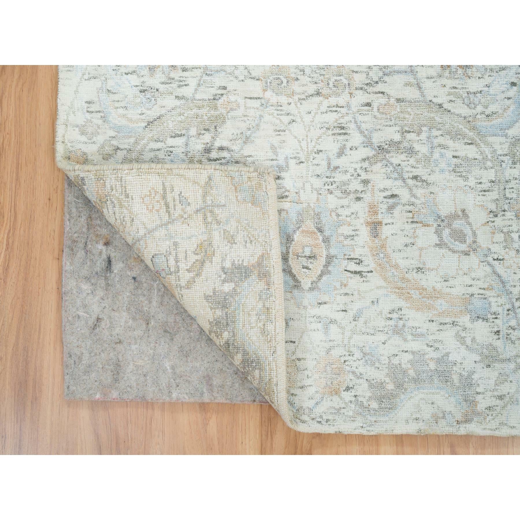R65174%20003