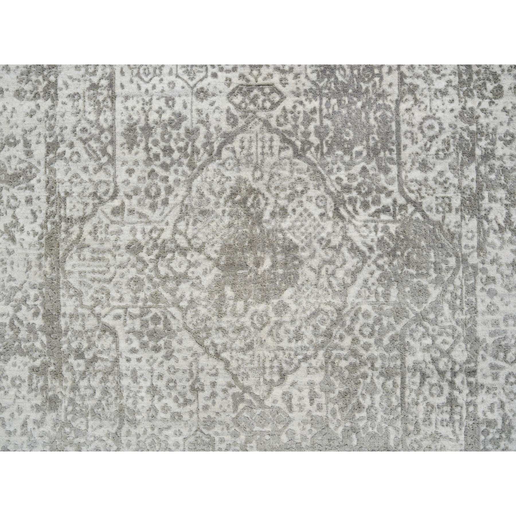 R65209%20005