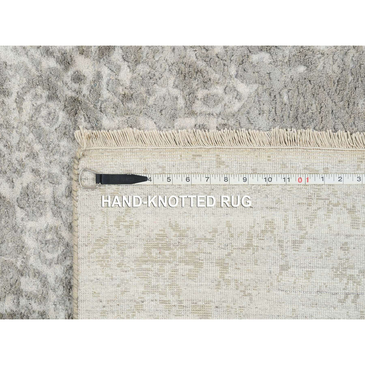 R65209%20012