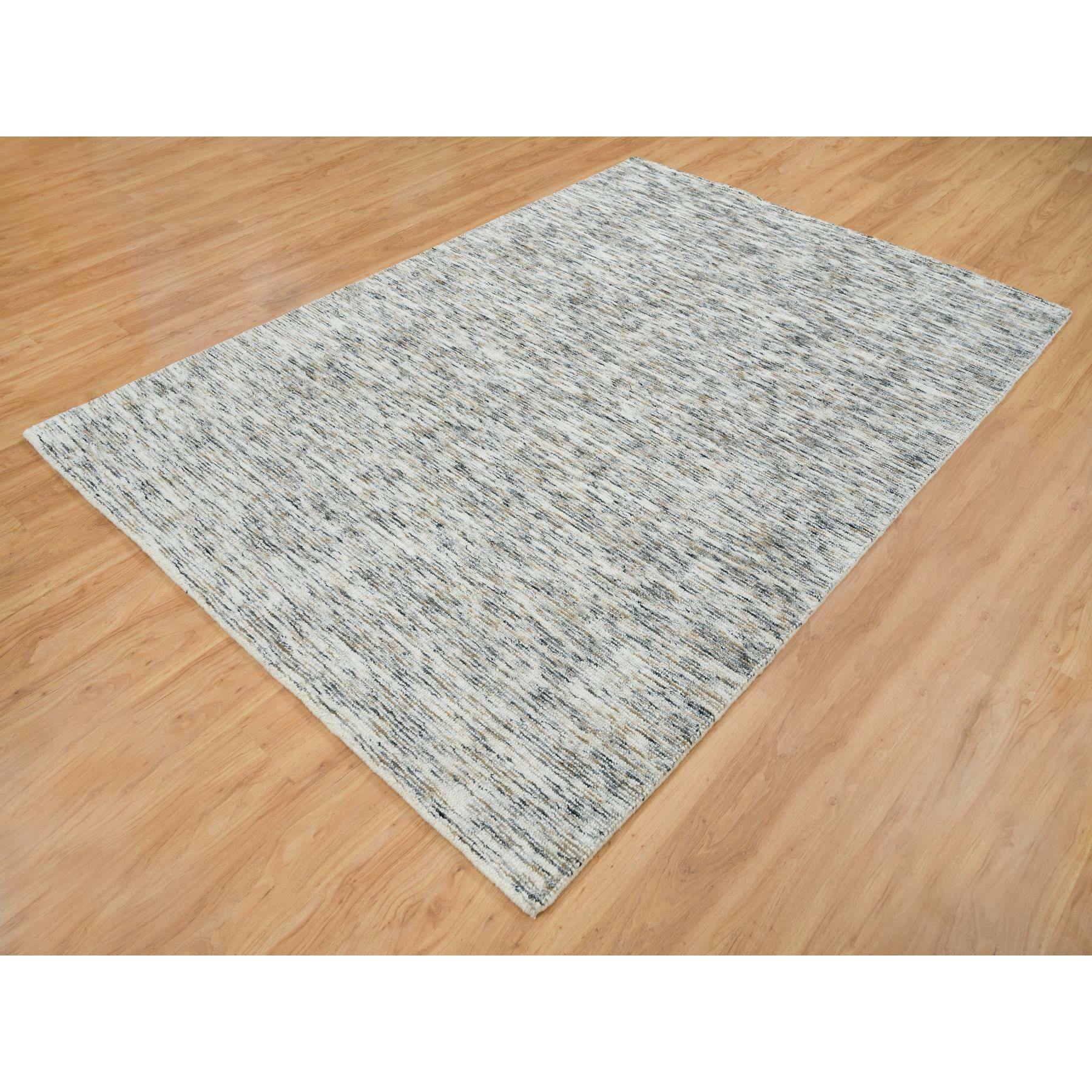 R65227%20004