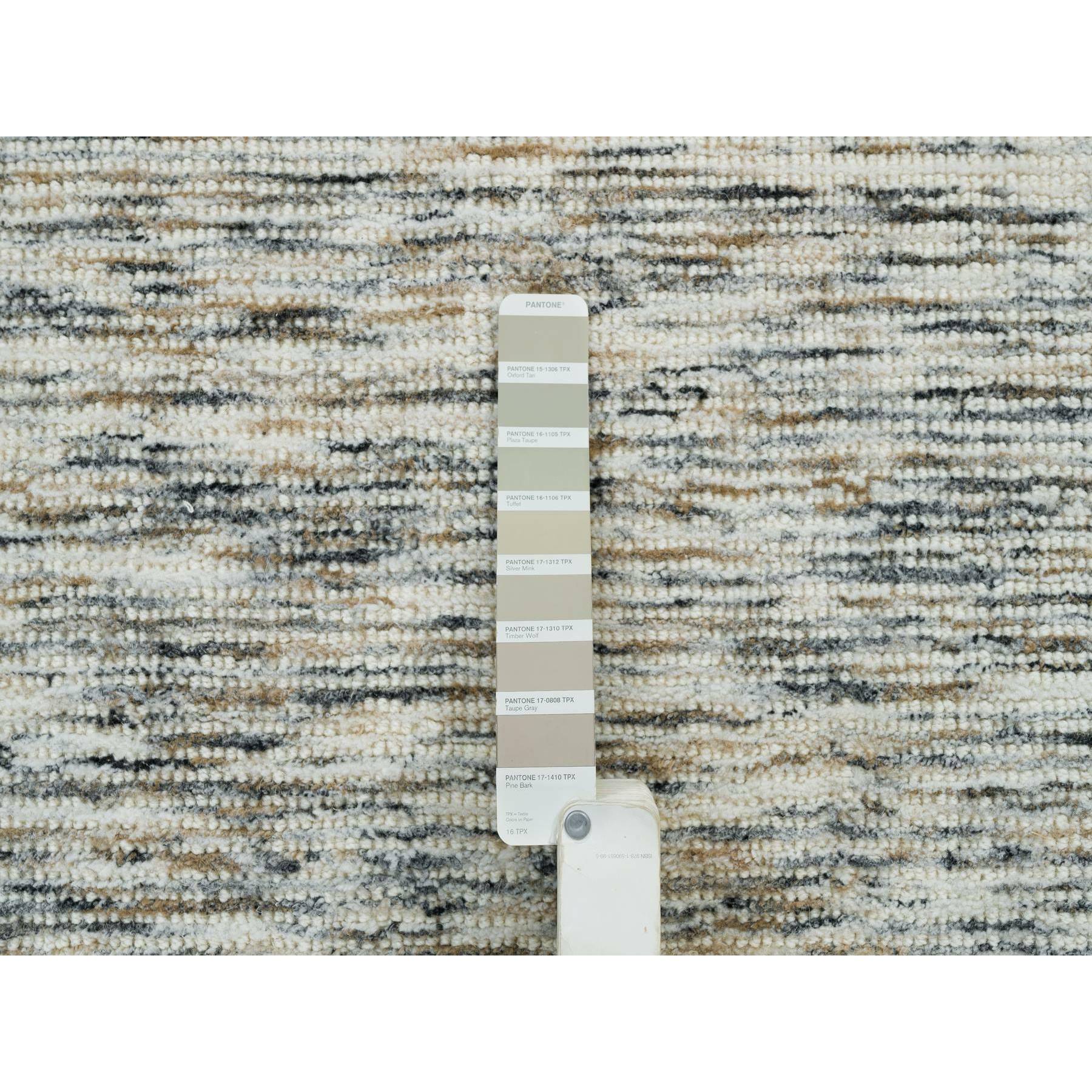 R65227%20008