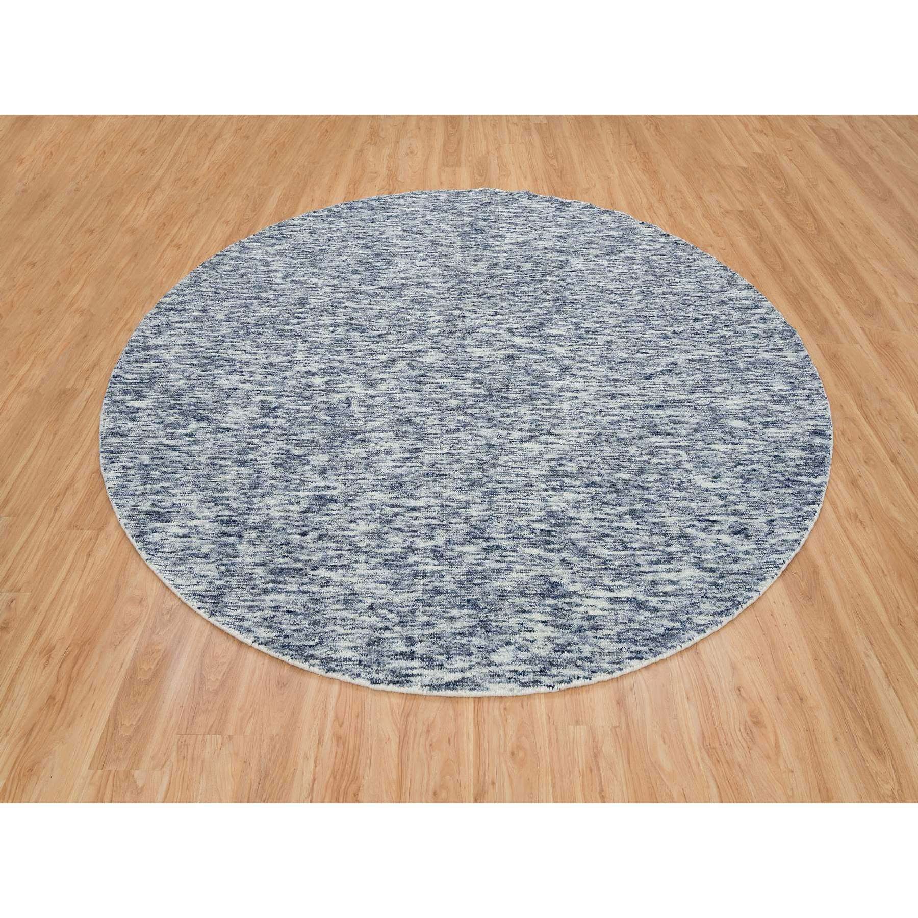 R65242%20003