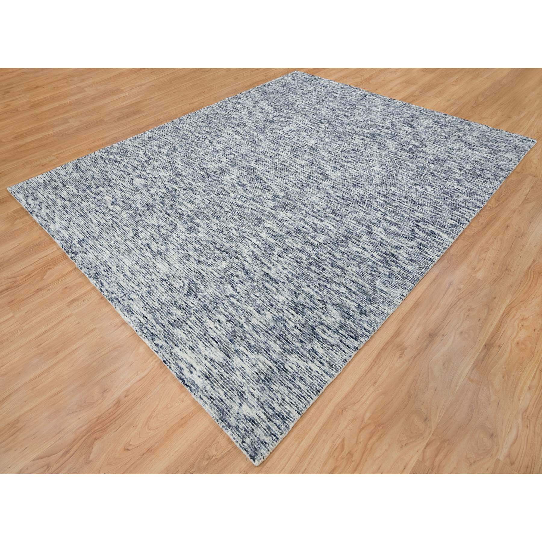 R65243%20004