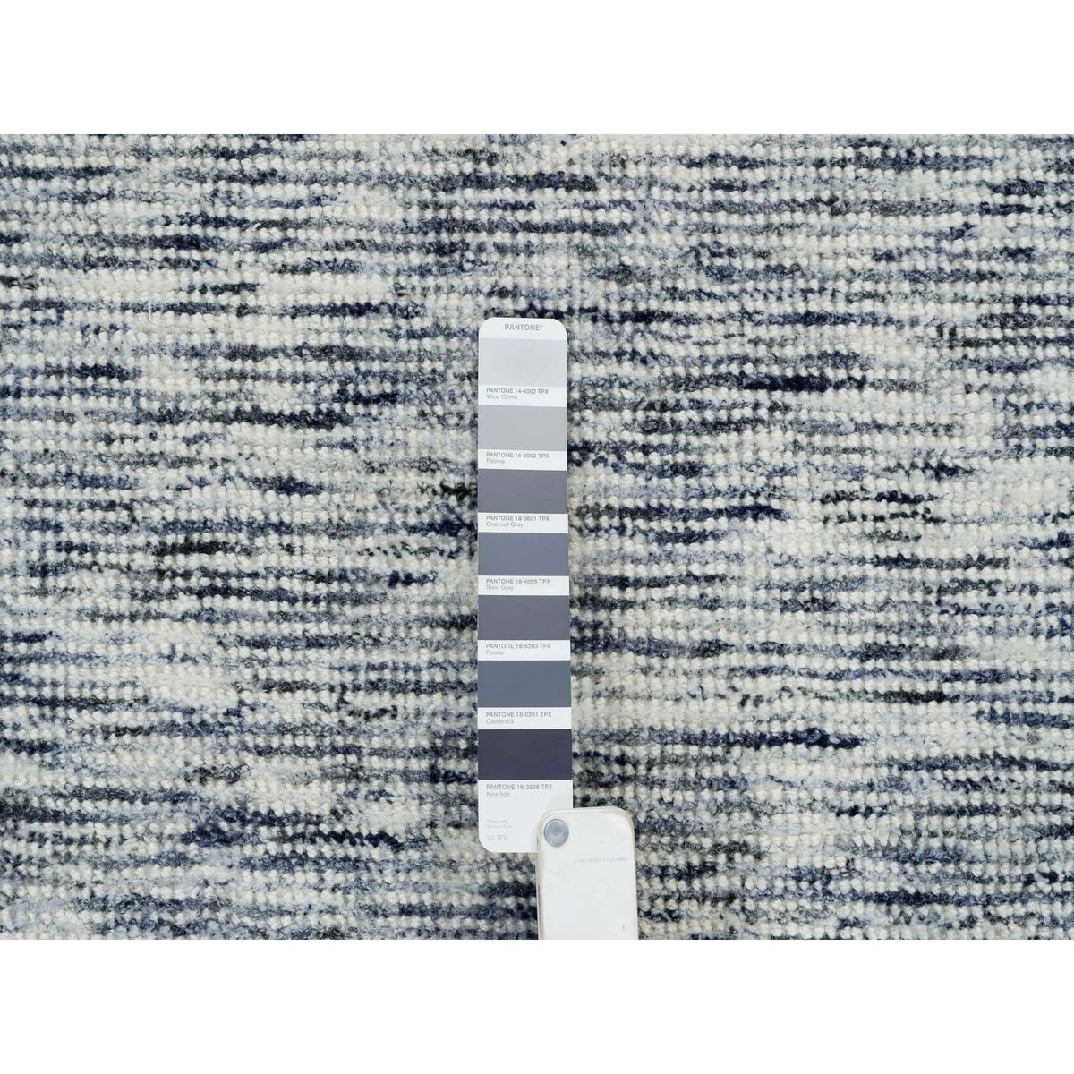 R65243%20008