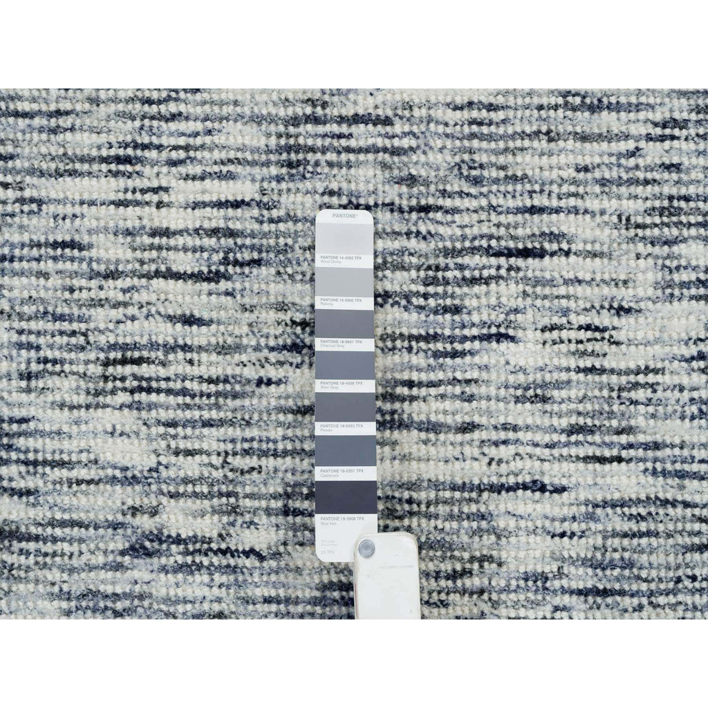 R65243%20008