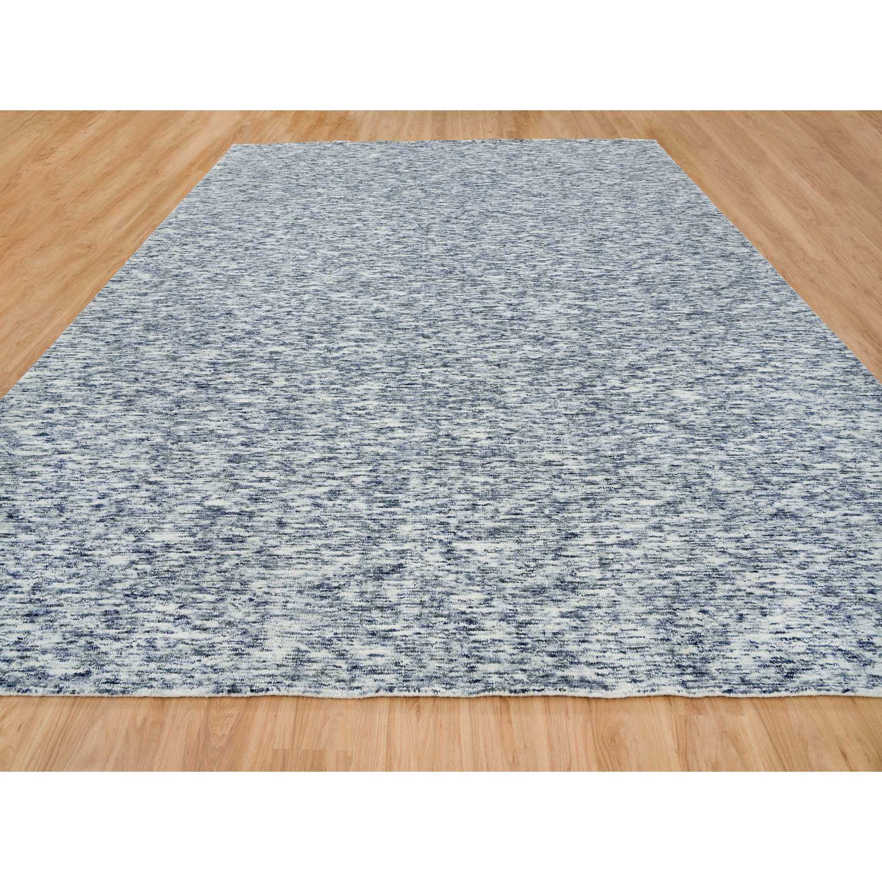 R65251%20003