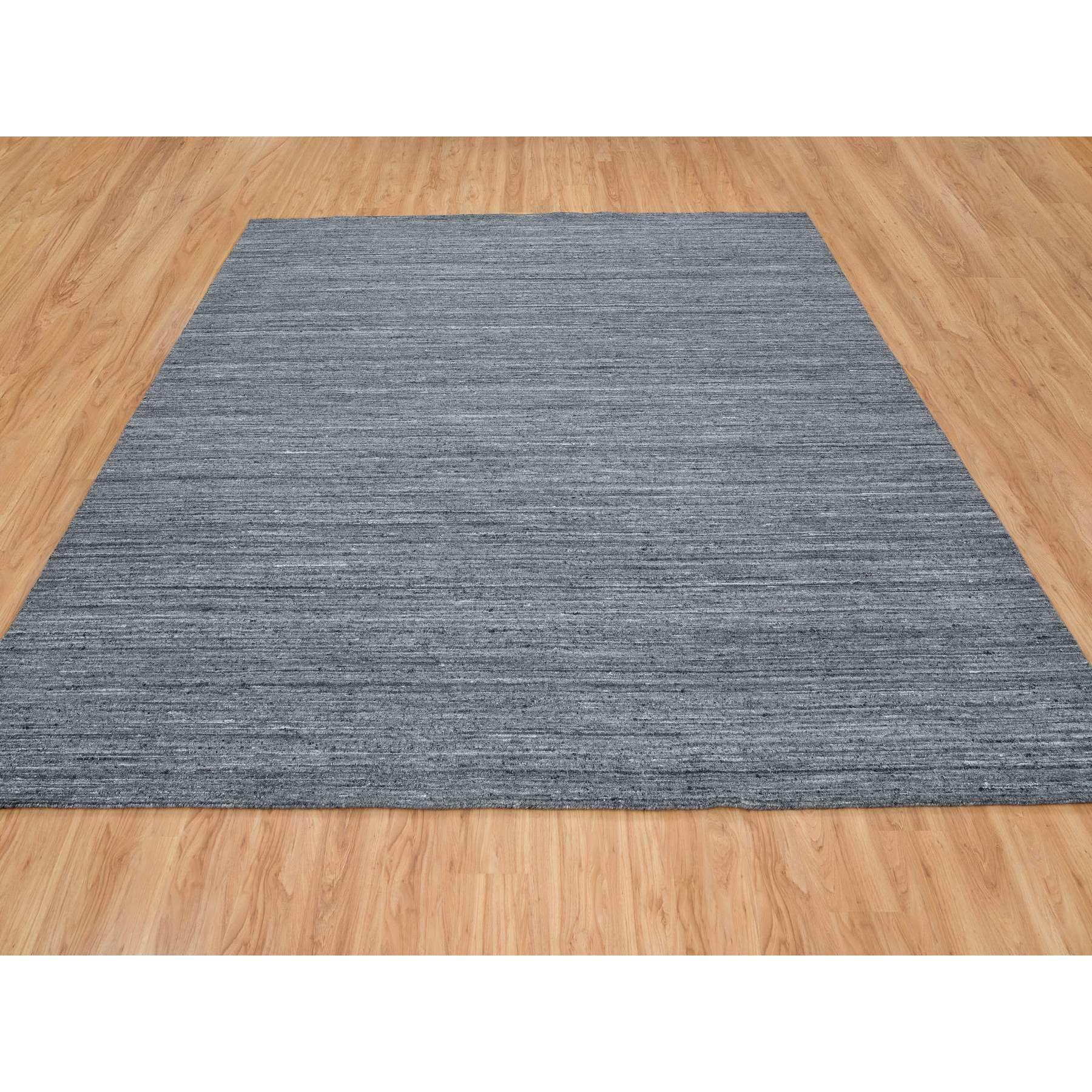 R65424%20003