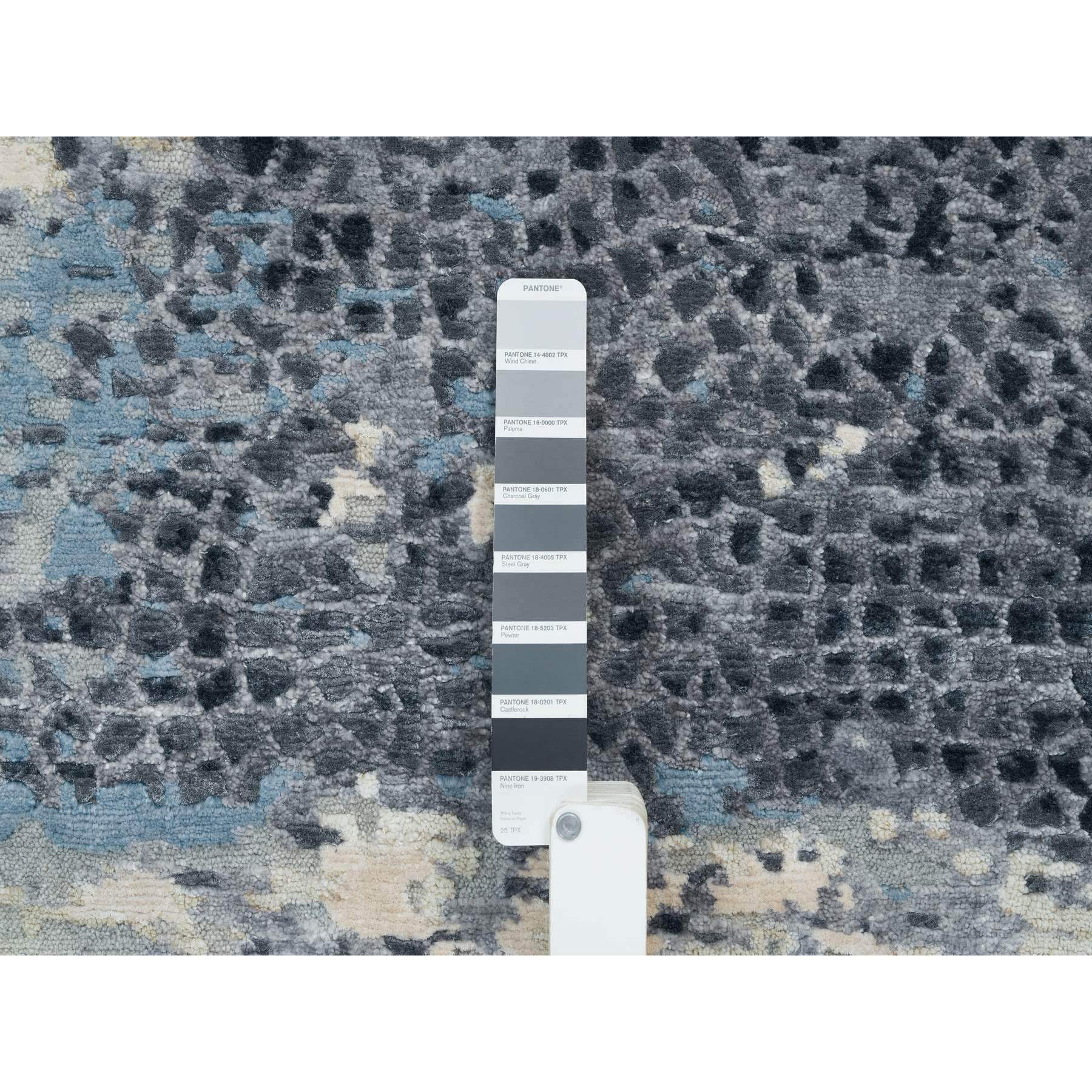 R65632%20008