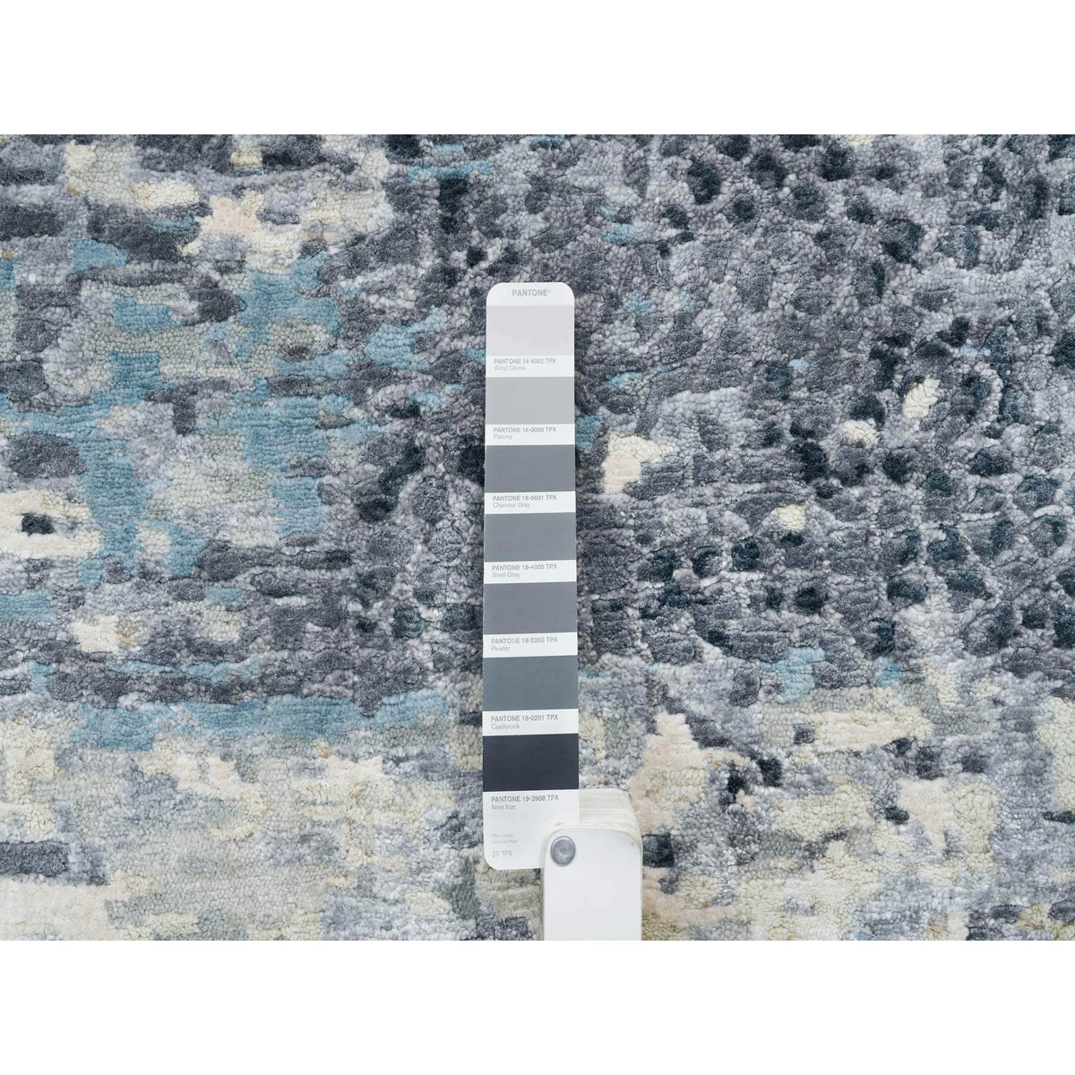 R65635%20008