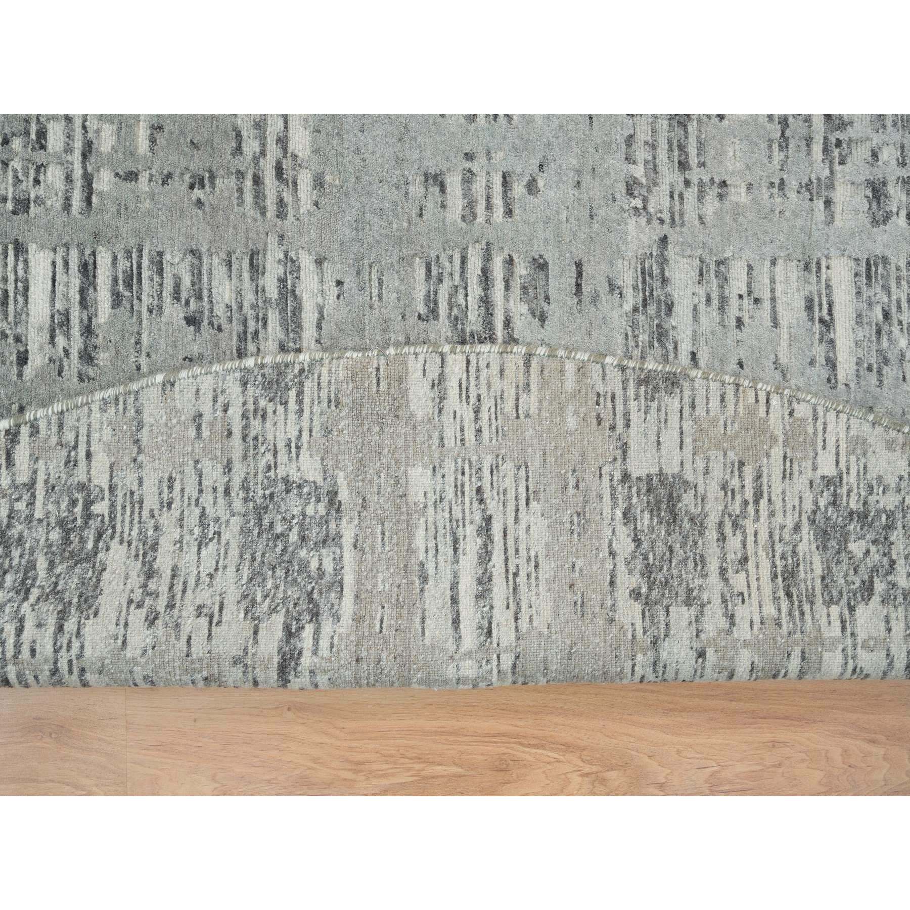R65640%20005