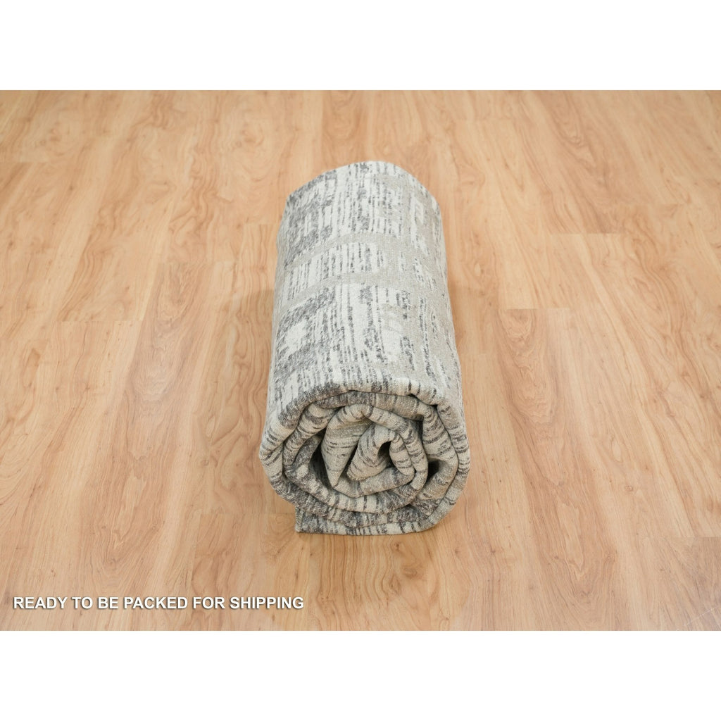 R65640%20010