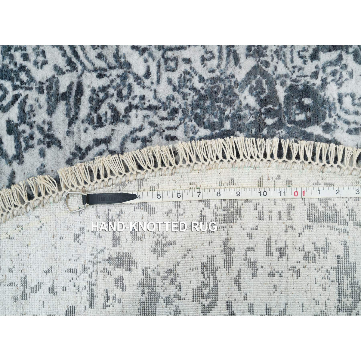 R65829%20008