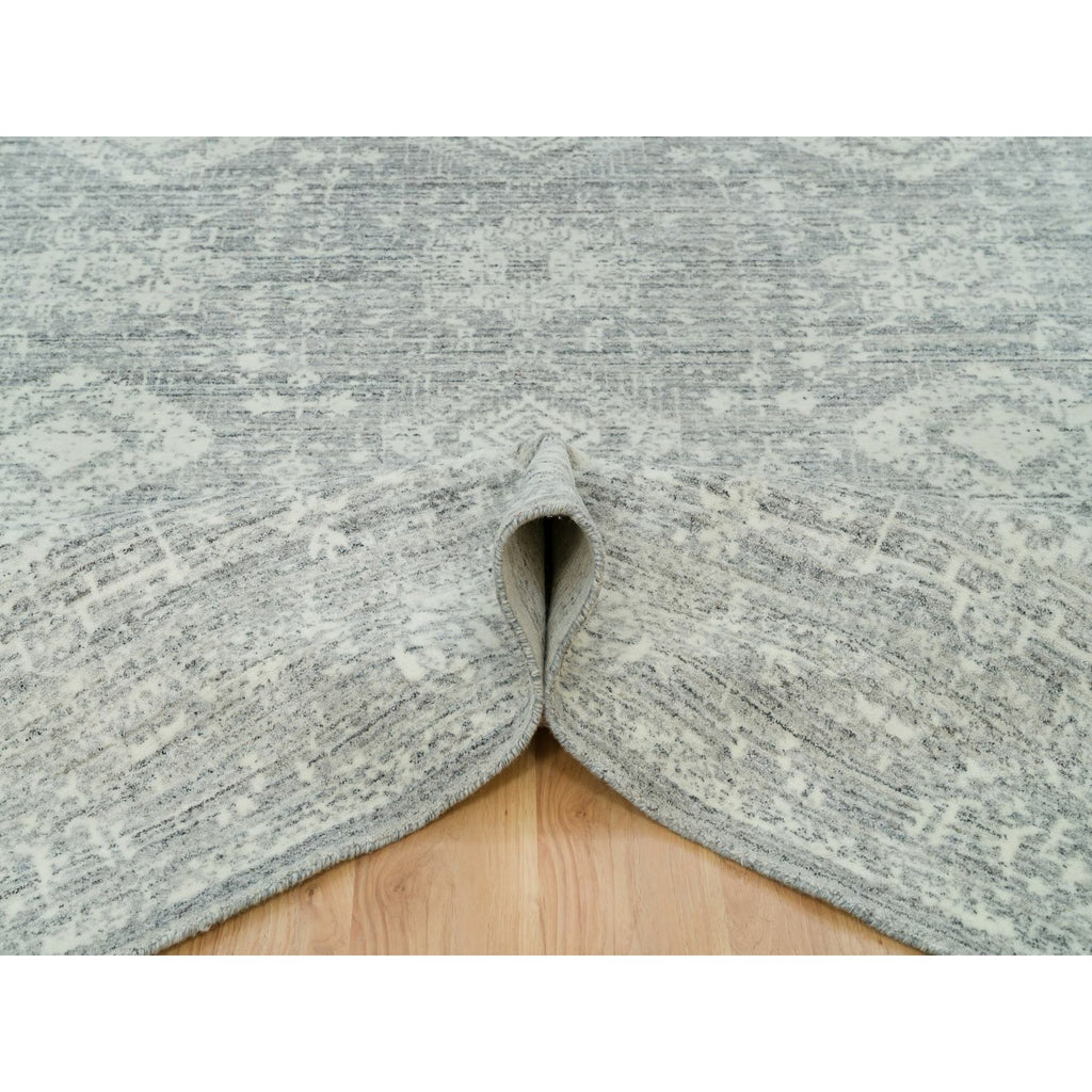 R65834%20006