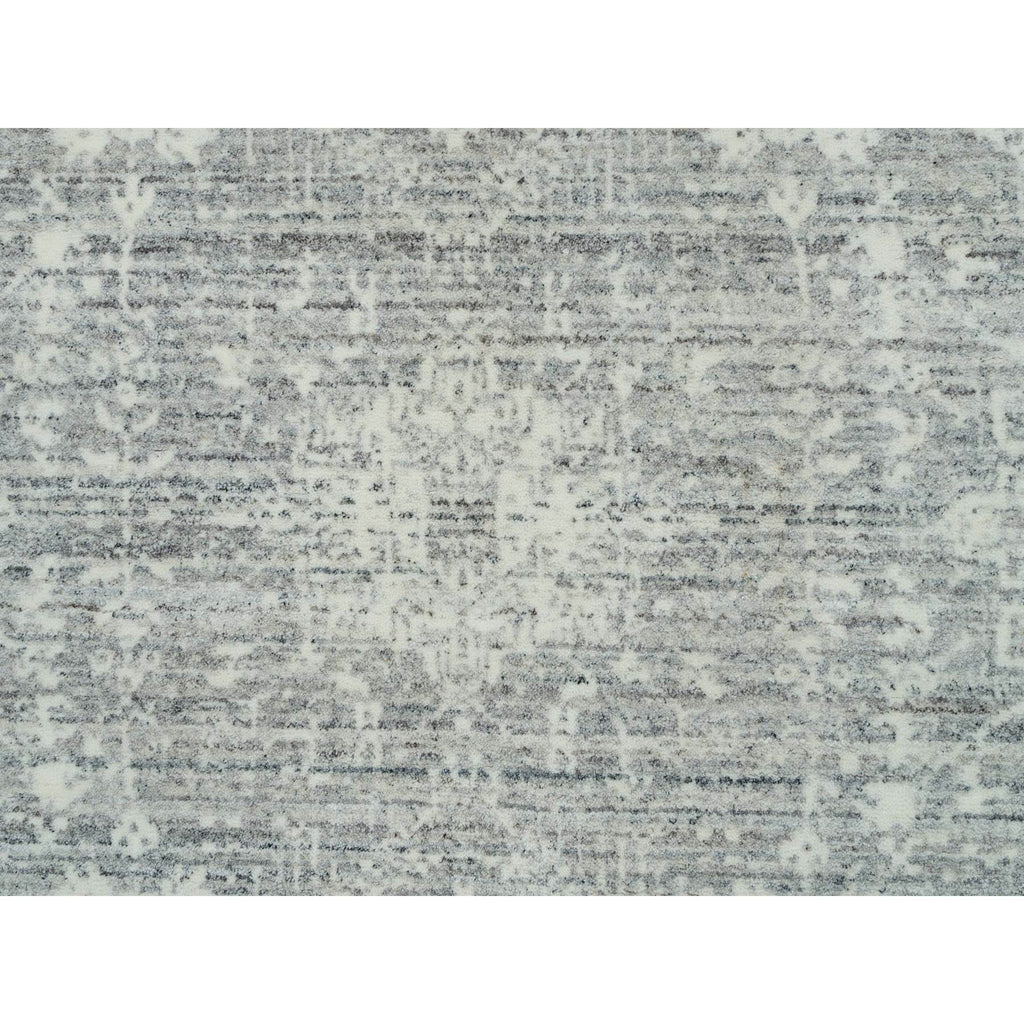R65834%20009
