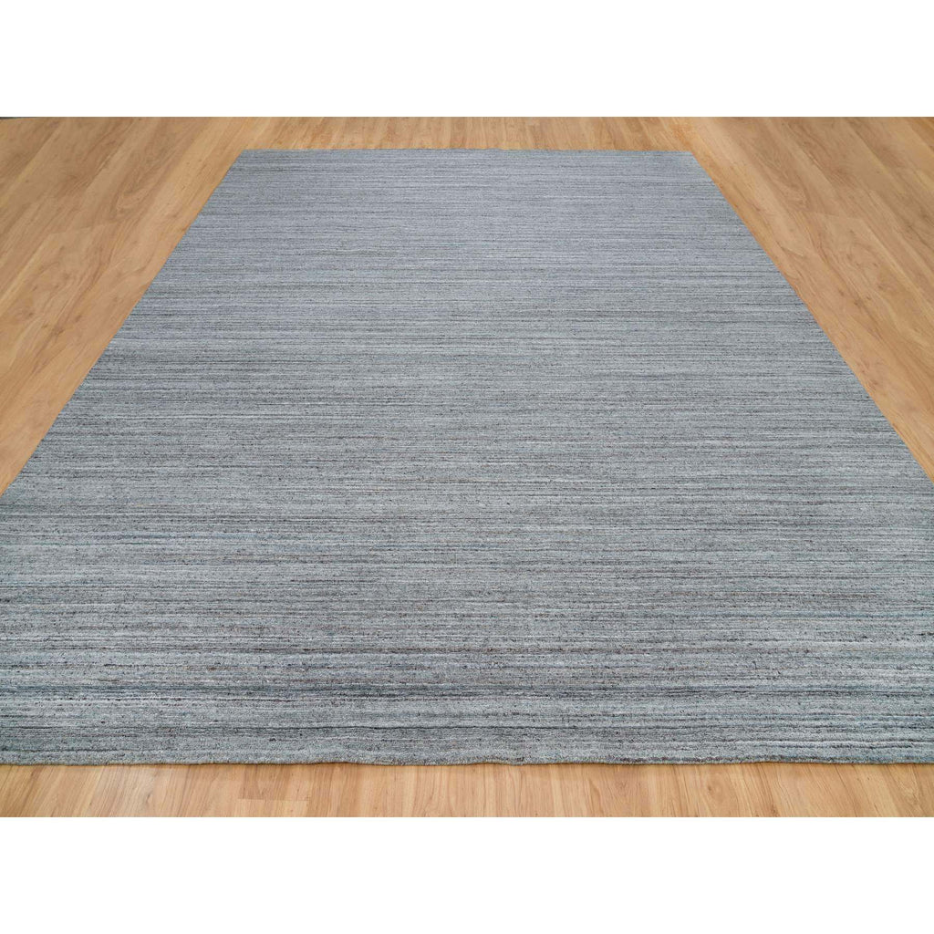 R65836%20003