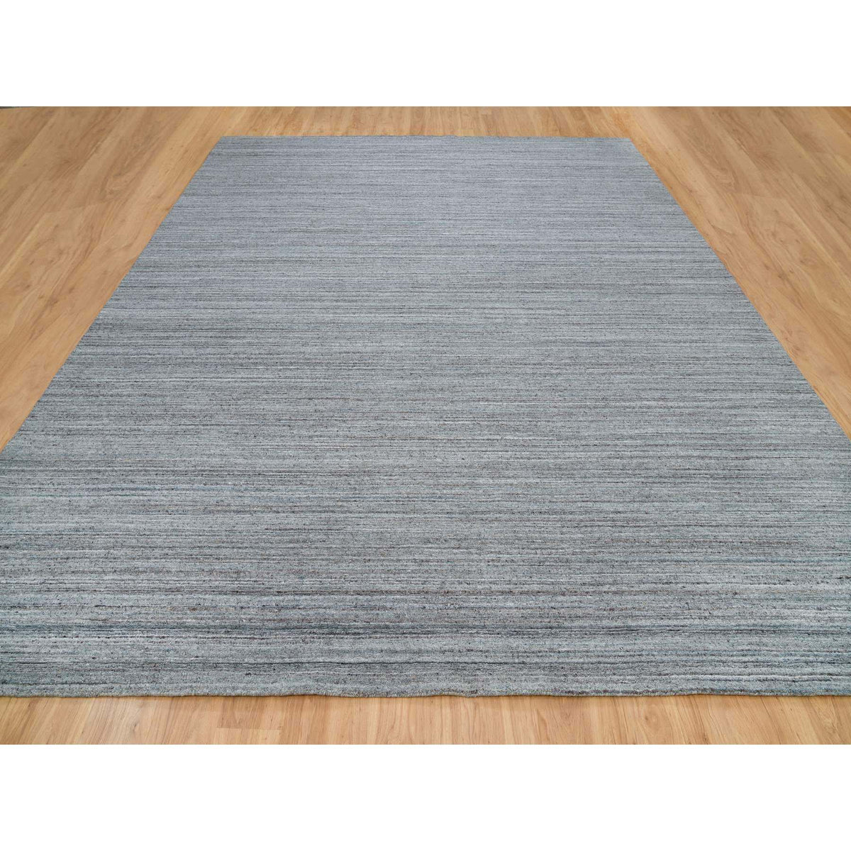 R65836%20003